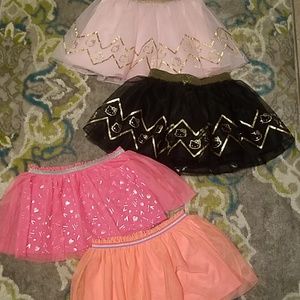 Bundle of 4 tutus size 6-8